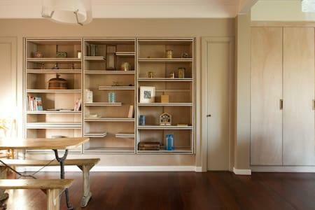B&B La Chambre De Plume Schaerbeek Экстерьер фото