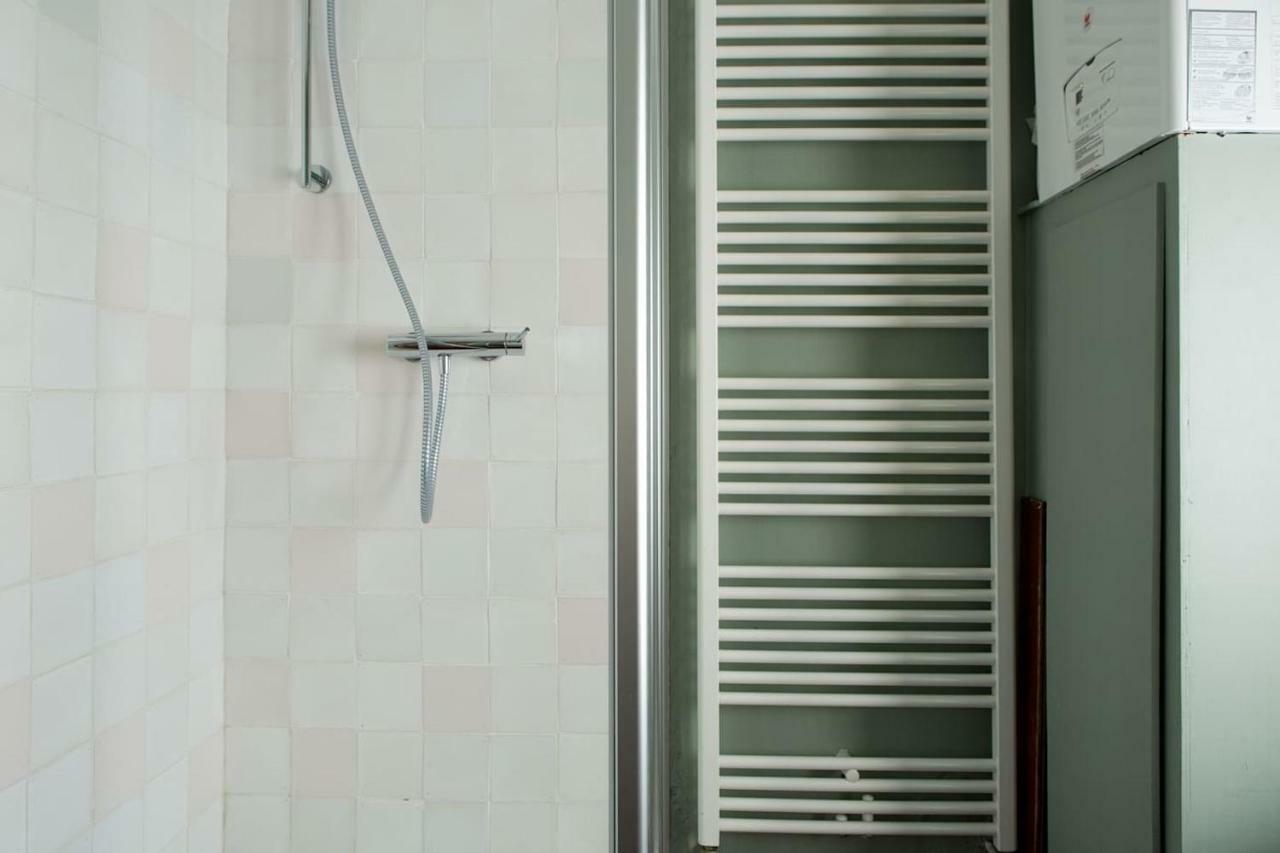 B&B La Chambre De Plume Schaerbeek Экстерьер фото