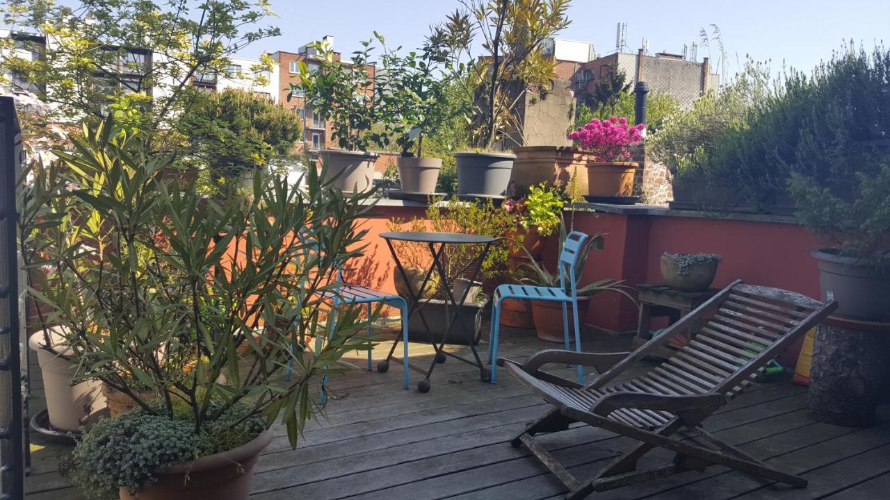 B&B La Chambre De Plume Schaerbeek Экстерьер фото